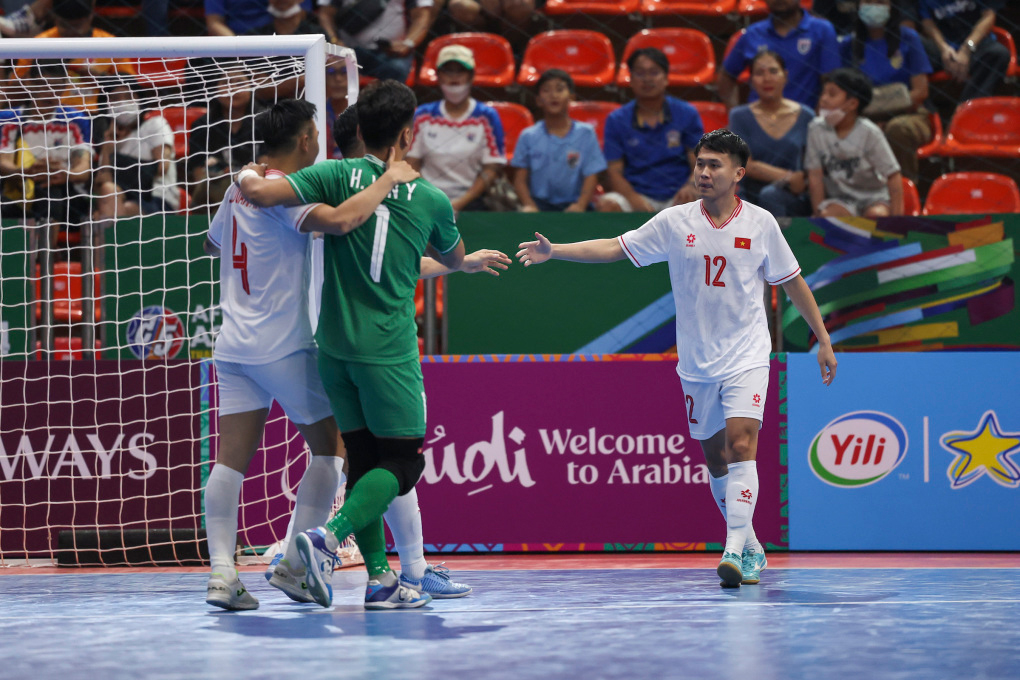 Thua Thái Lan nhưng Việt Nam vẫn vào tứ kết futsal châu Á 2024