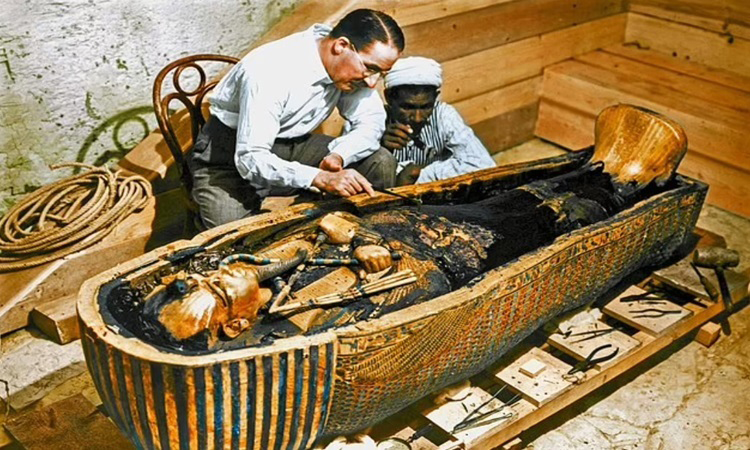 Bí ẩn lời nguyền pharaoh và ngôi mộ vua Tutankhamun