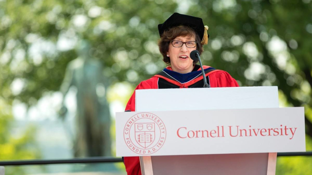 Martha E Pollack từ chức Hiệu trưởng Đại học Cornell