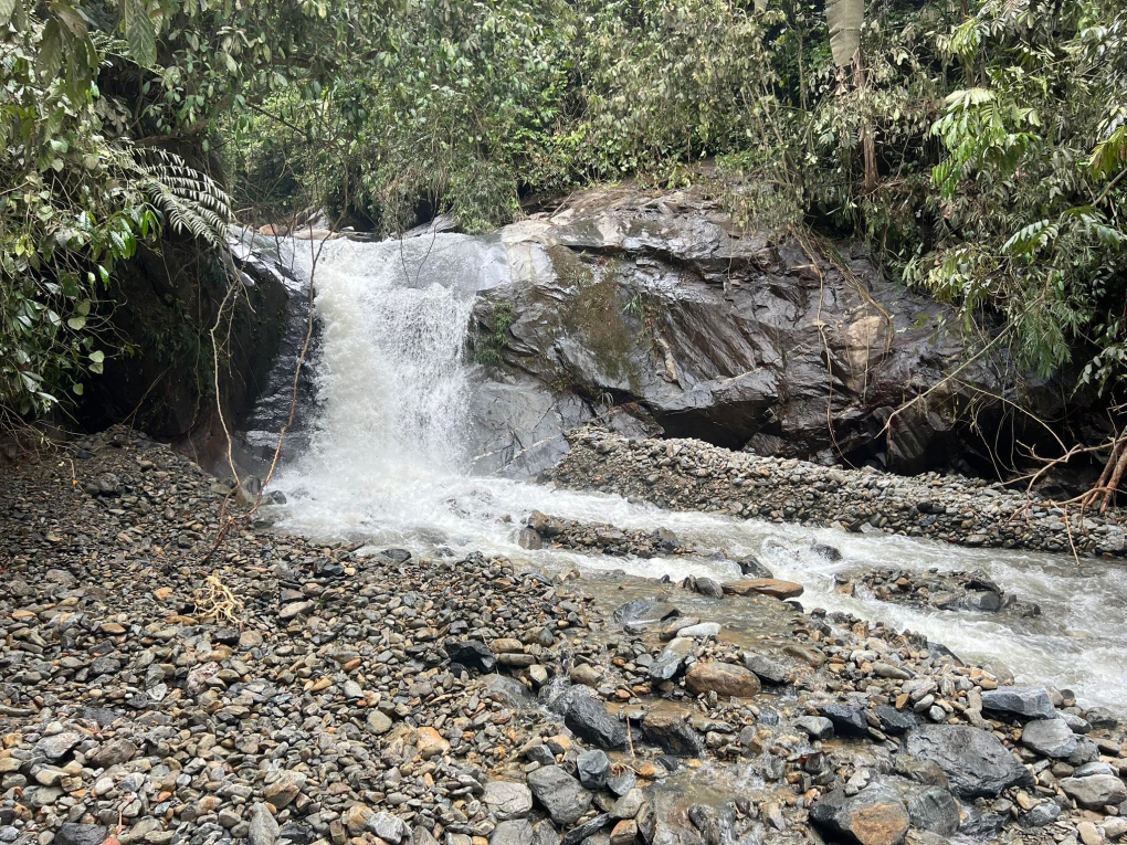 Nhiều đoạn suối trekking Cửa Tử bị vùi lấp vì mưa lớn