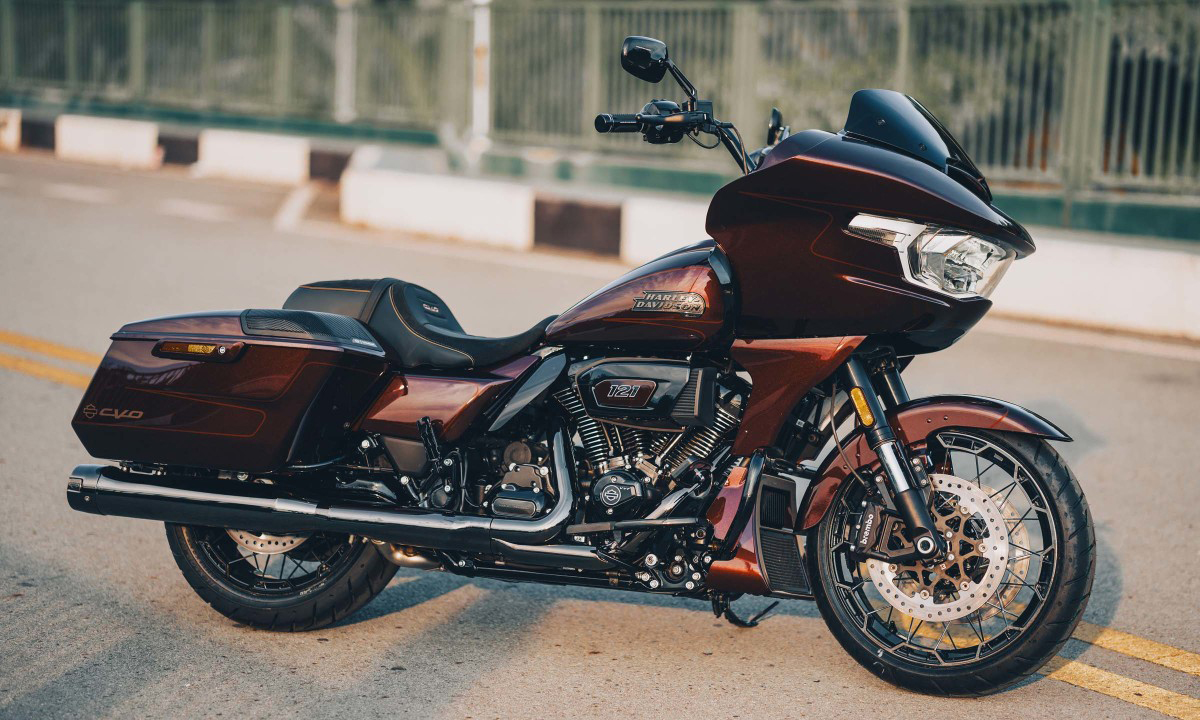 Xe máy Harley-Davidson CVO Road Glide giá hơn 2,4 tỷ đồng