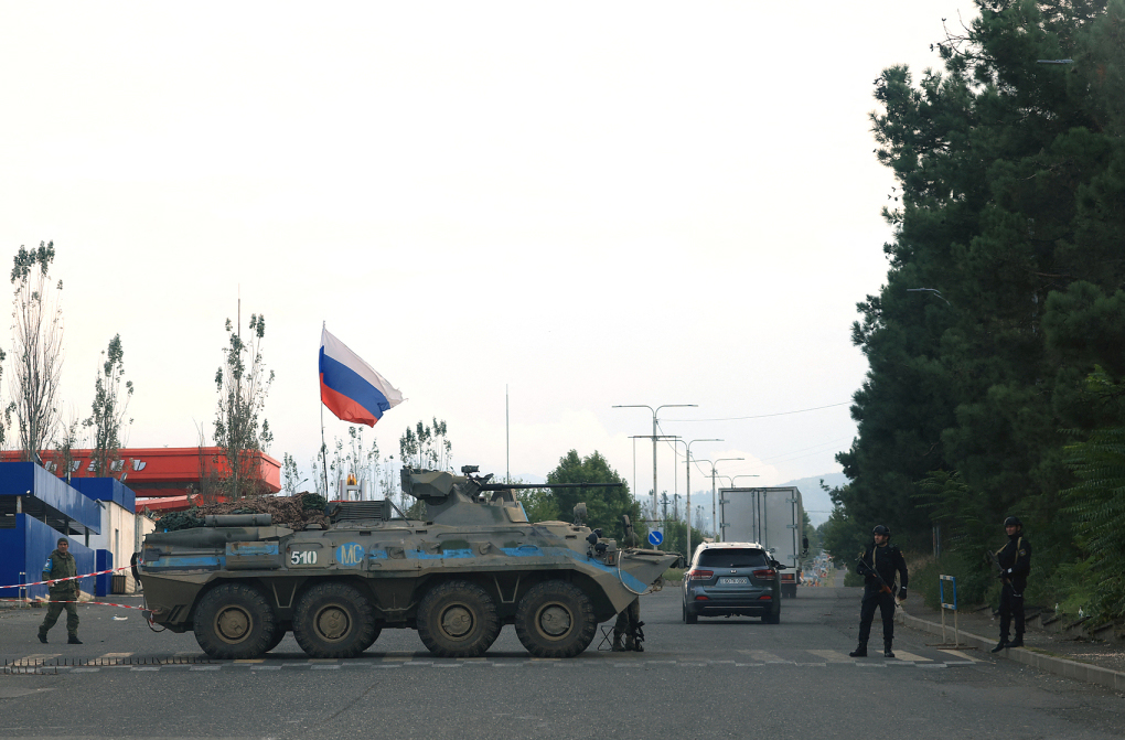 Lính gìn giữ hòa bình Nga rút hết khỏi Nagorno-Karabakh