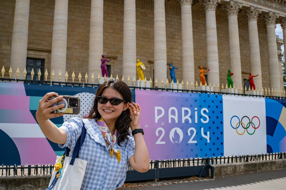 Lượng khách du lịch đến Paris giảm mạnh do Olympic