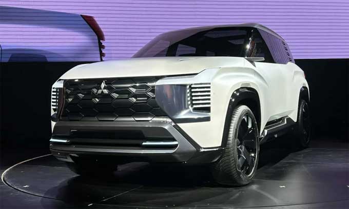 Khám Phá Mitsubishi DST Concept: SUV Ba Hàng Ghế Mới Ra Mắt Tại PIMS 2024