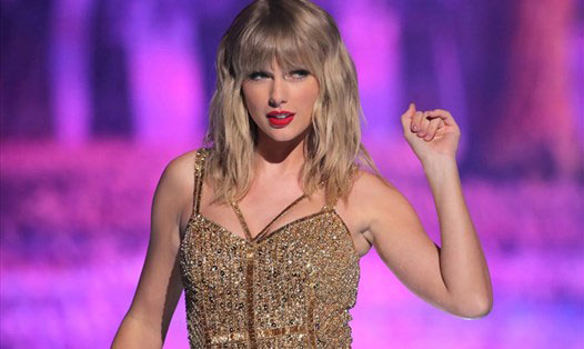 Tại sao taylor swift nổi tiếng?