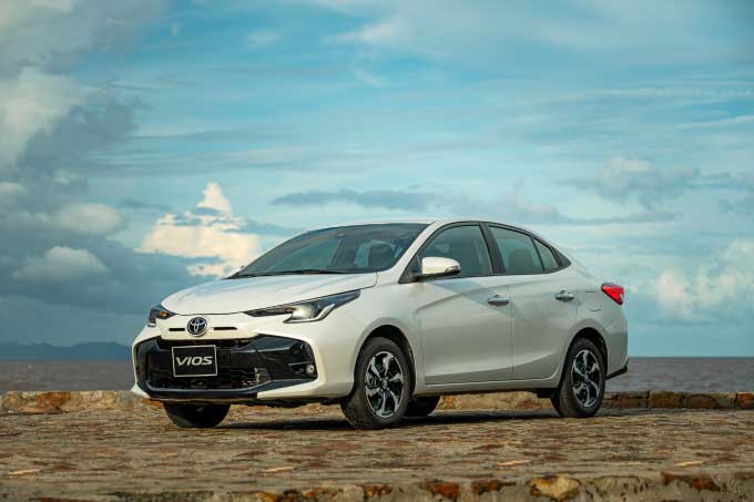 Toyota Vios duy trì vị thế thống trị thị trường nhờ cải tiến mạnh mẽ