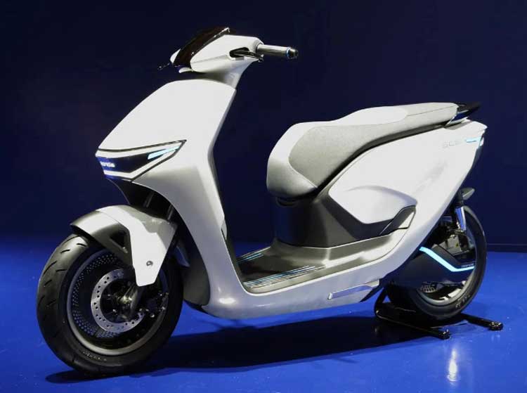 Honda SC e: - Mẫu xe máy điện mới sắp ra mắt tại Indonesia