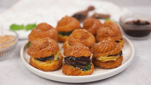 Hướng dẫn làm Churros Chocolate, Vani Và Matcha