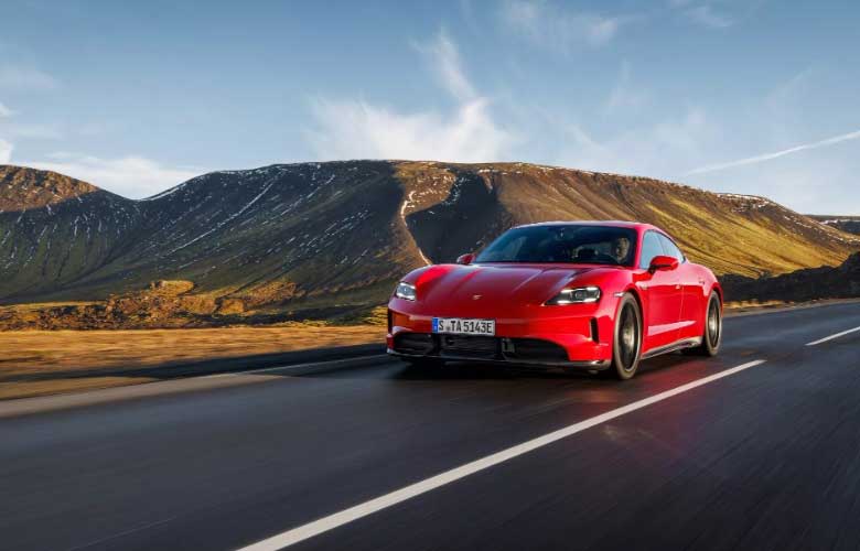 Porsche Taycan 2025 - Ra mắt hai phiên bản mới Taycan 4 và Taycan GTS