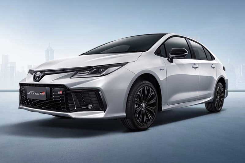 Toyota ra mắt Corolla Altis 2025 nâng cấp tại Thái Lan