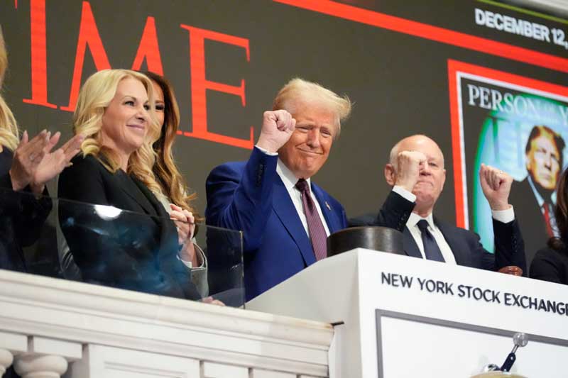 Donald Trump mở cửa phiên giao dịch NYSE