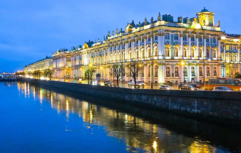 Khám phá thành phố St. Petersburg