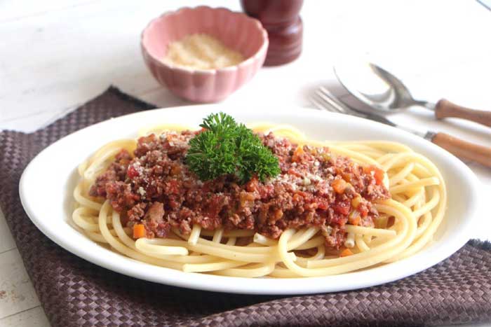 Hướng dẫn cách làm Mì Ý sốt bò bằm - Pasta Bolognese