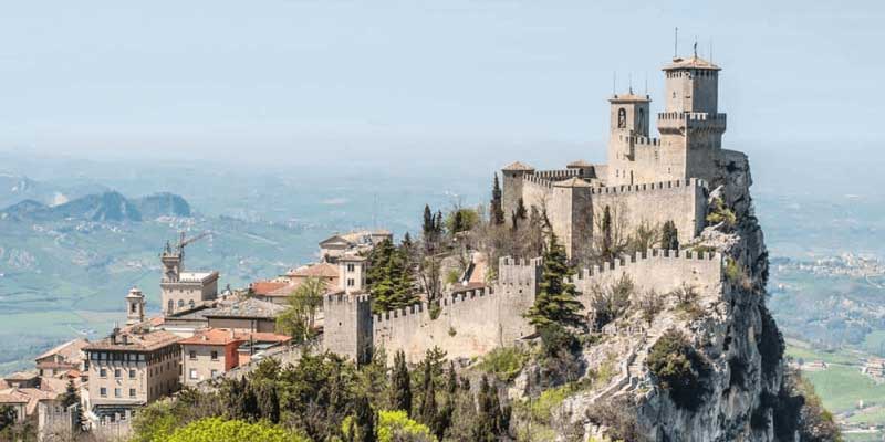 Khám phá quốc gia San Marino