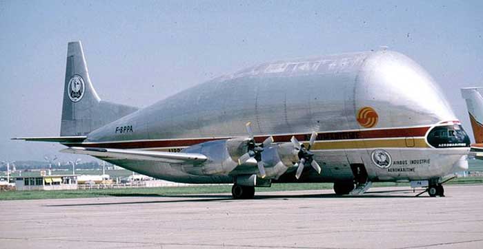 Máy bay chở hàng Aero Spacelines Super Guppy hoạt động như thế nào?