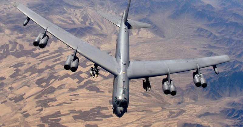 Máy bay ném bom Boeing B-52 hoạt động như thế nào?