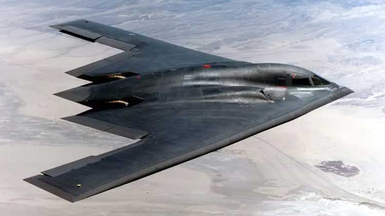 Máy bay ném bom Northrop B-2 Spirit hoạt động như thế nào?