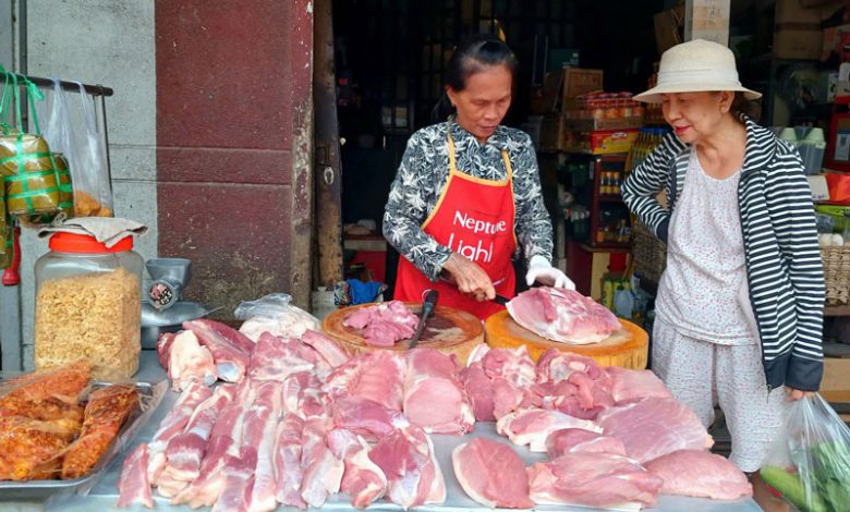 "Giá thịt heo tại chợ tăng cao nhất 4 năm qua"