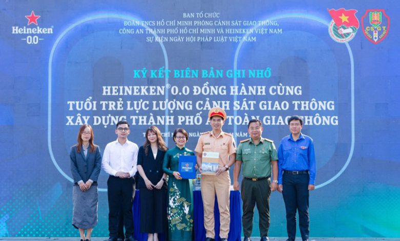 Heineken Việt Nam và CSGT TP HCM khởi động chương trình an toàn giao thông