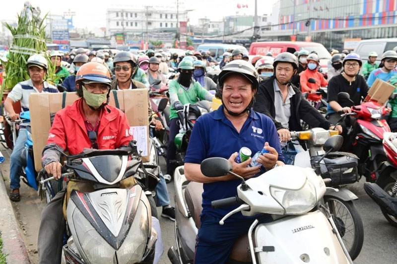 Heineken Việt Nam và CSGT TP HCM khởi động chương trình an toàn giao thông