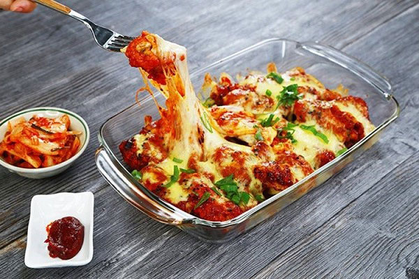 Hướng dẫn cách làm Gà cay tteokbokki phủ phô mai