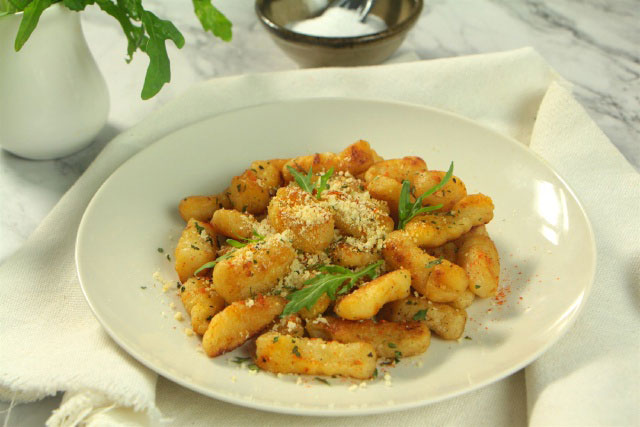 Hướng dẫn cách làm Gnocchi - Pasta Khoai Tây