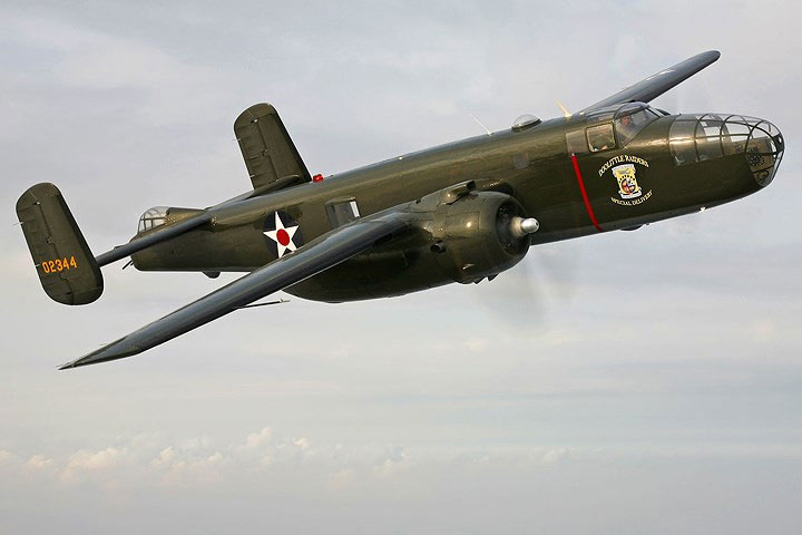 Máy bay ném bom North American B-25 Mitchell hoạt động như thế nào?