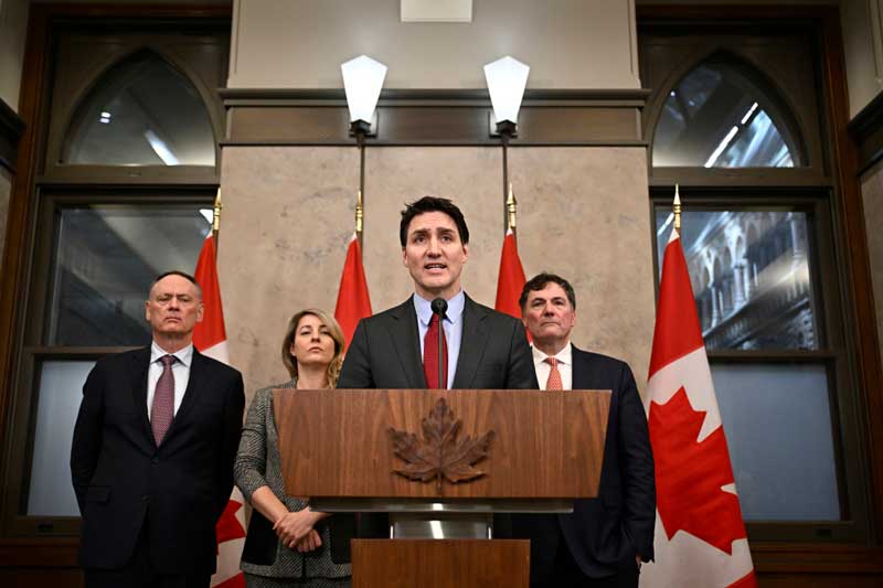 Thủ tướng Trudeau cảnh báo ông Trump muốn sáp nhập Canada