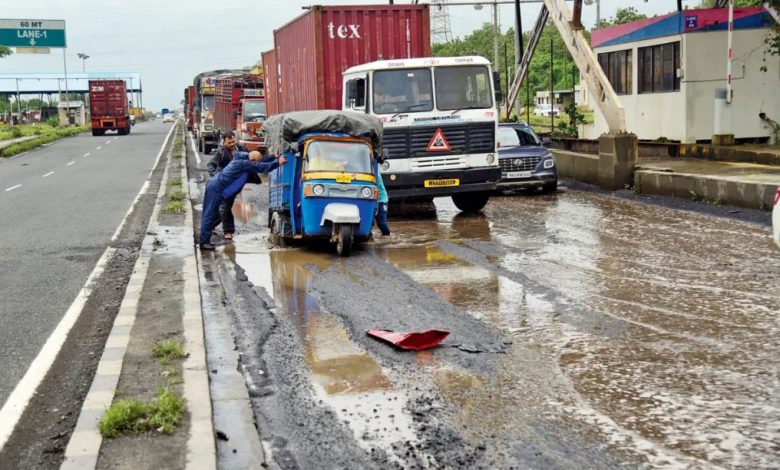 Tòa án yêu cầu ngừng thu phí trên cao tốc NH-44 do hư hỏng