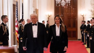 Đệ nhất phu nhân Melania Trump chủ trì tiệc chiêu đãi thống đốc tại Nhà Trắng