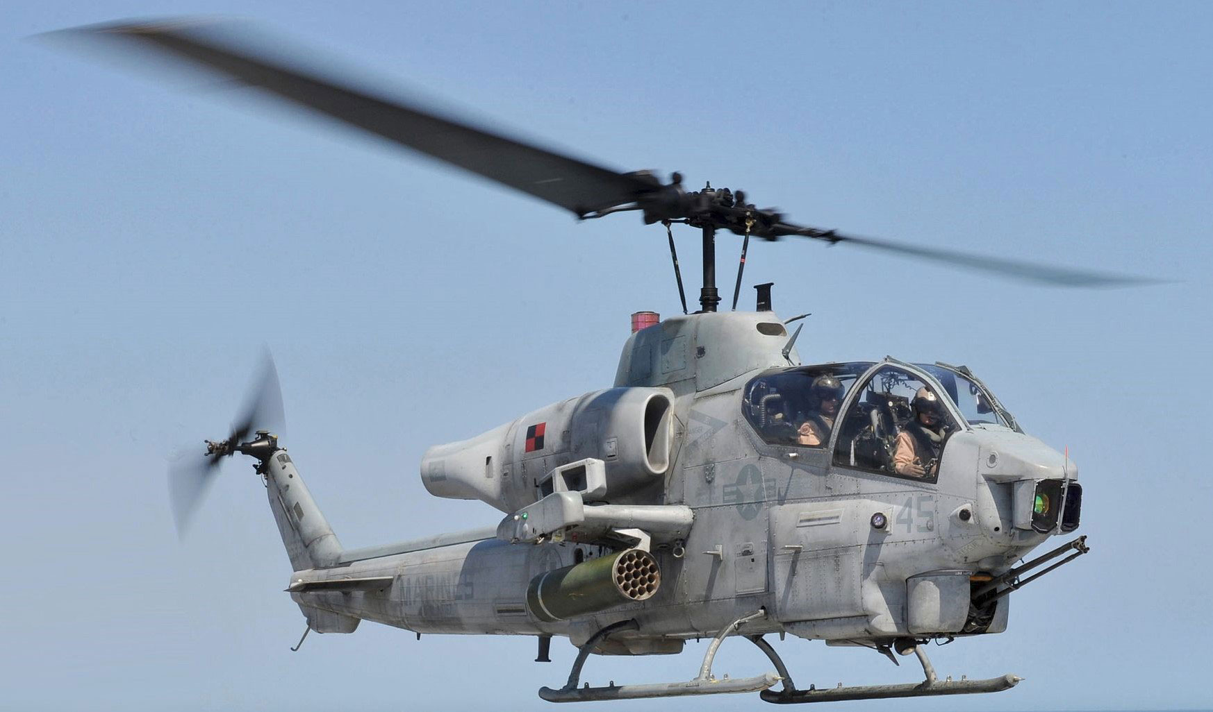 Trực thăng chiến đấu Bell AH-1 Cobra hoạt động như thế nào?