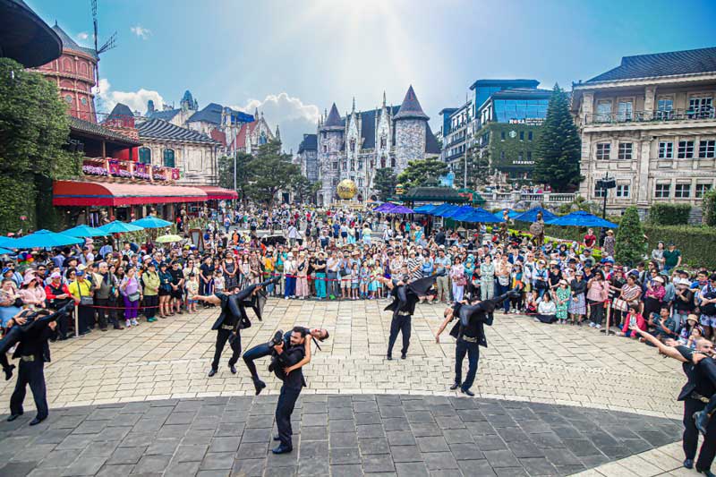 Ba Na Hills giảm giá vé kỷ niệm 50 năm Giải phóng Đà Nẵng