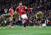 Bruno Fernandes tỏa sáng với hat-trick giúp Man Utd vào tứ kết Europa League