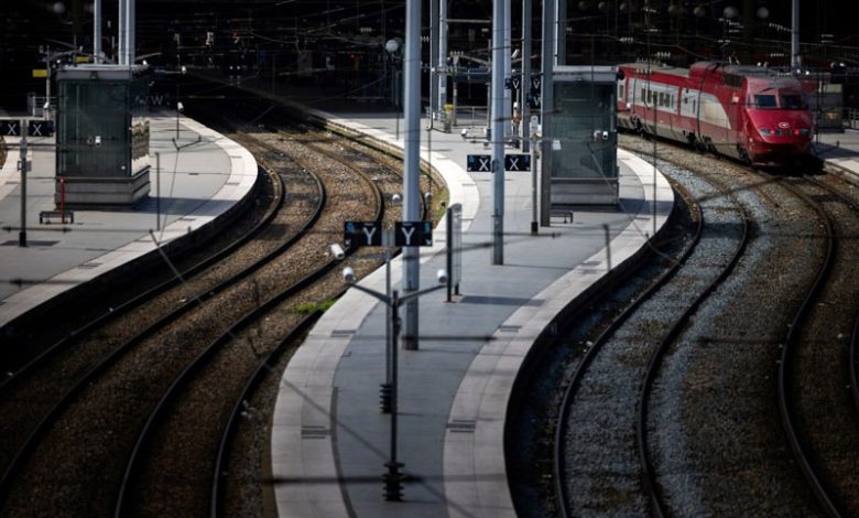 Chuyến tàu từ Gare du Nord ở Paris dừng hoạt động vì bom thời chiến