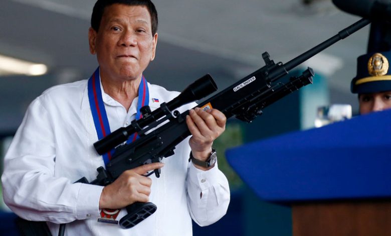 Cựu Tổng thống Duterte bắt giữ vì tội ác chống nhân loại