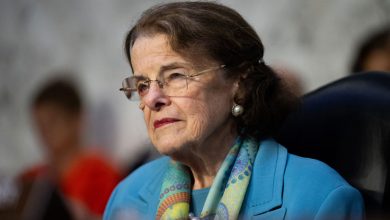 Dianne Feinstein là ai?