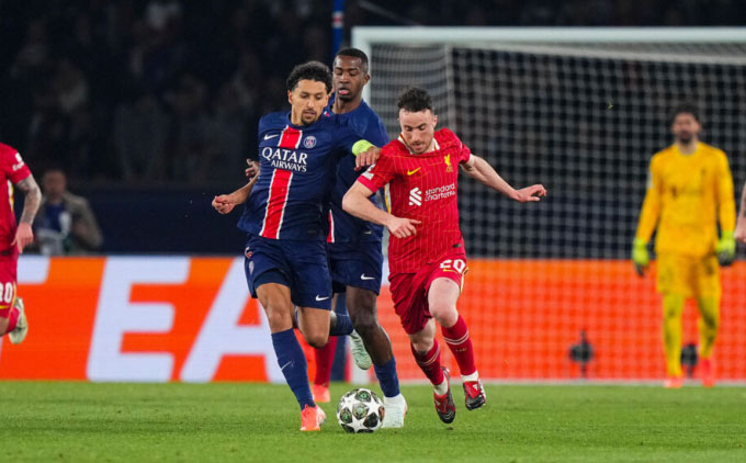 Liverpool đối đầu PSG HLV Arne Slot coi đây là thách thức lớn nhất