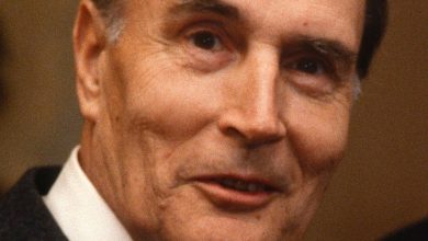 François Mitterrand là ai?