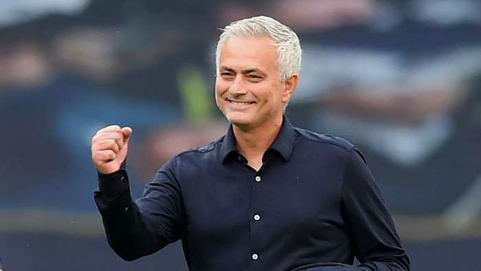 José Mourinho là ai?