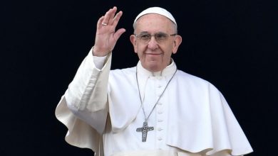 Pope Francis là ai?