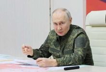 Putin mặc quân phục ở Kursk thể hiện quyết tâm giành lại lãnh thổ