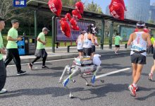 Robot tham gia giải half marathon đầu tiên tại Bắc Kinh 2025