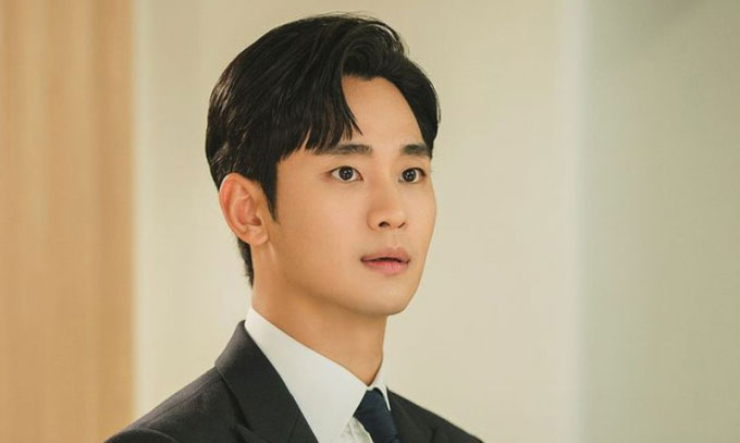 Kim Soo Hyun phủ nhận yêu Kim Sae Ron và lên tiếng phản bác tin đồn