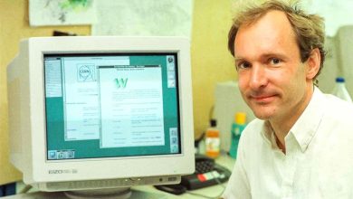 Tim Berners-Lee là ai?