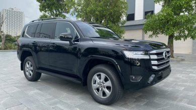 Toyota Land Cruiser tăng giá lên 4,58 tỷ sau lần thứ tư