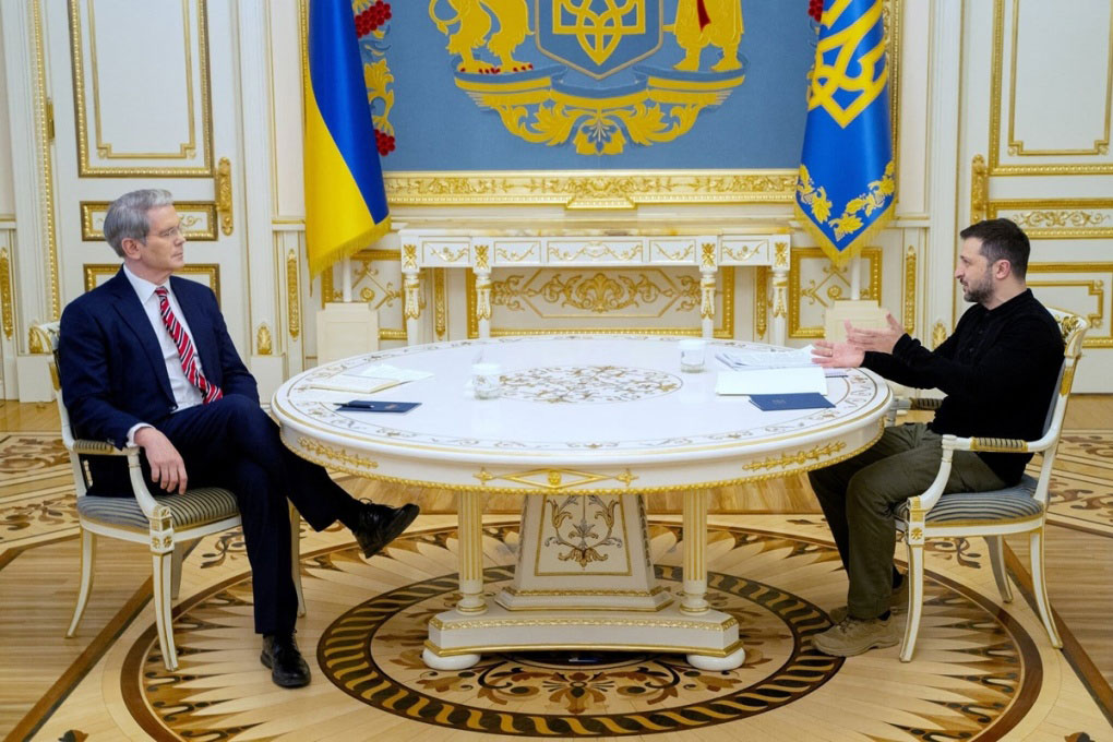 Trump Tăng Áp Lực Đạt Thỏa Thuận Khoáng Sản Với Ukraine