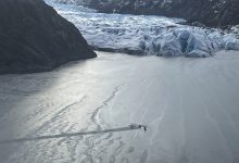 Giải cứu phi công và hai bé gái sau 12 giờ mất tích ở Alaska