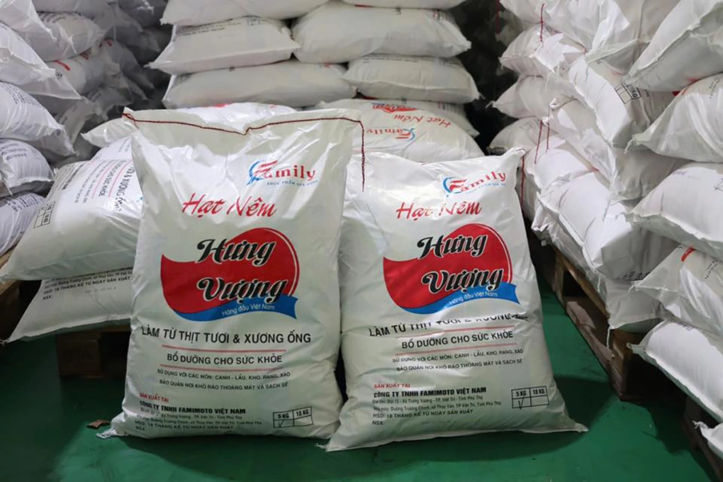 Cảnh sát áo phát hiện hàng triệu lít dầu và thực phẩm giả