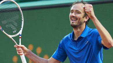 Medvedev vượt khó vào vòng hai Monte Carlo Masters 2025