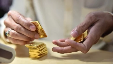 Mẹ già bán vàng kỳ vọng mang lại cuộc đời mới cho con trai